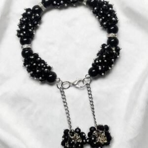 BLACK CRYSTAL GAJRA BRACELET